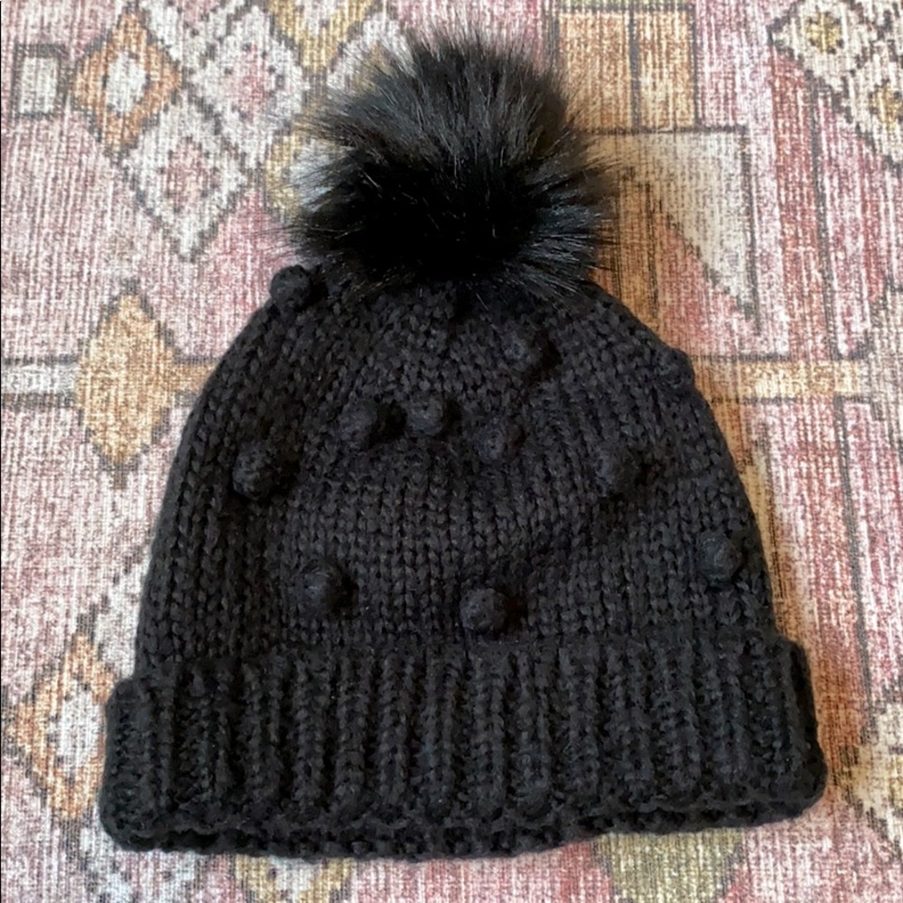 Loft Bobble Pom Pom Hat